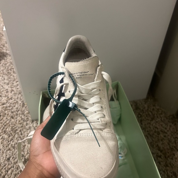 Off-White Shoes - Off-White